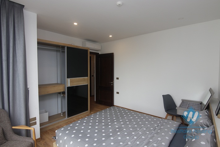 Lake view two bedrooms apartment for rent near Lotte tower, Ba Dinh district, Ha Noi